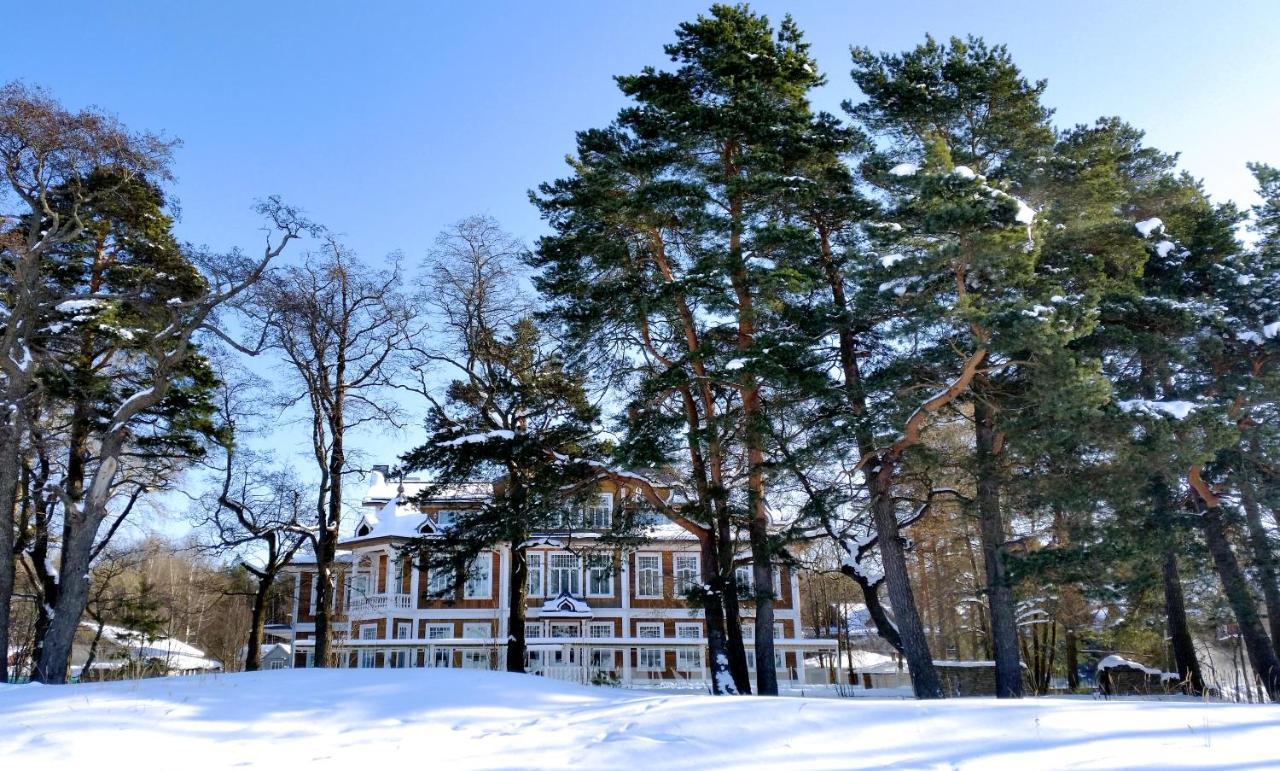 Skandinavia Country Club And Spa Sestroretsk Eksteriør billede